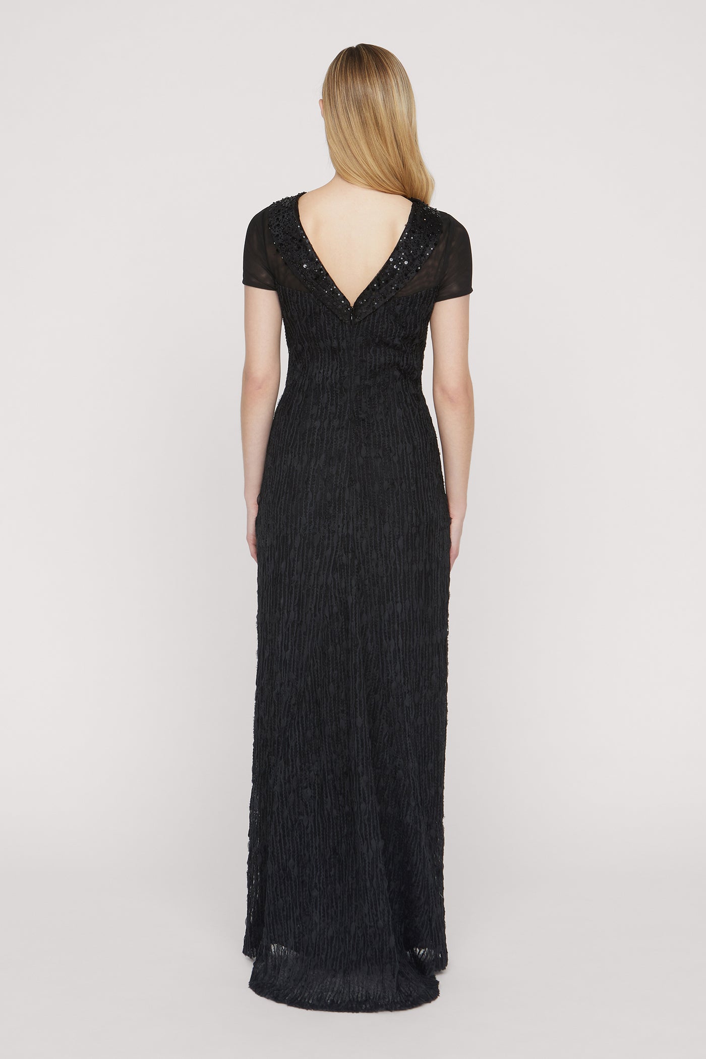 Inaya Column Gown - 4 / Black Inaya Column Gown - 4 / Black