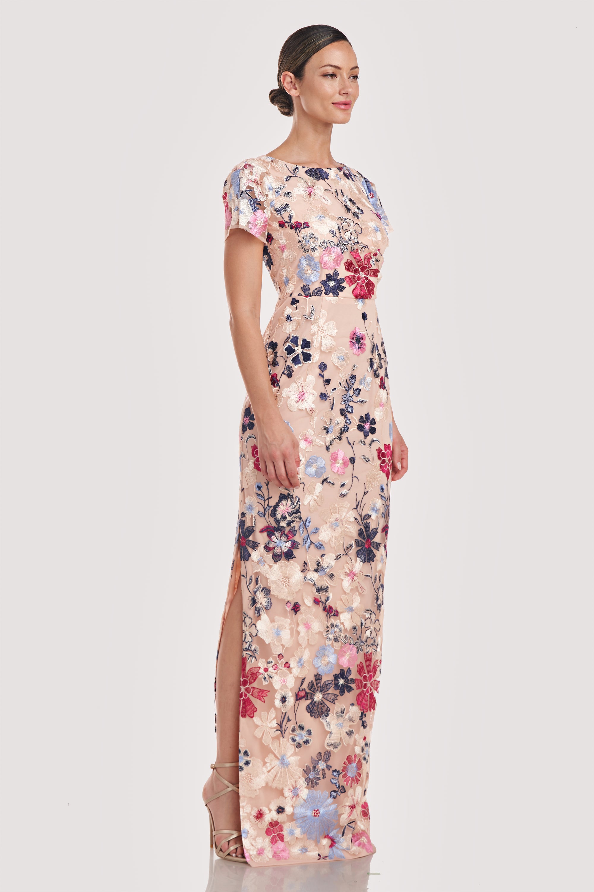 Magnolia Pleat-Sleeve Gown