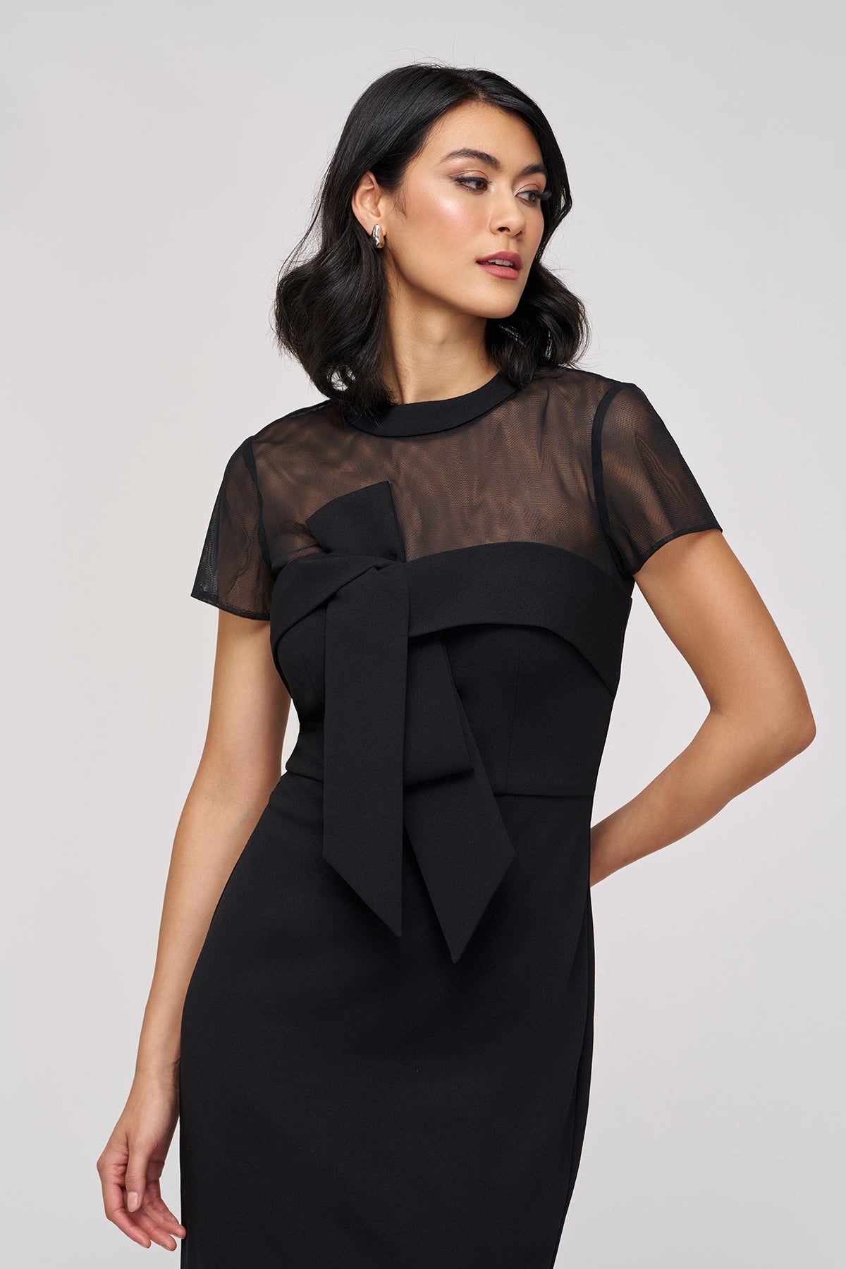 Roselle Bow Cocktail - 6 / Black Roselle Bow Cocktail - 6 / Black