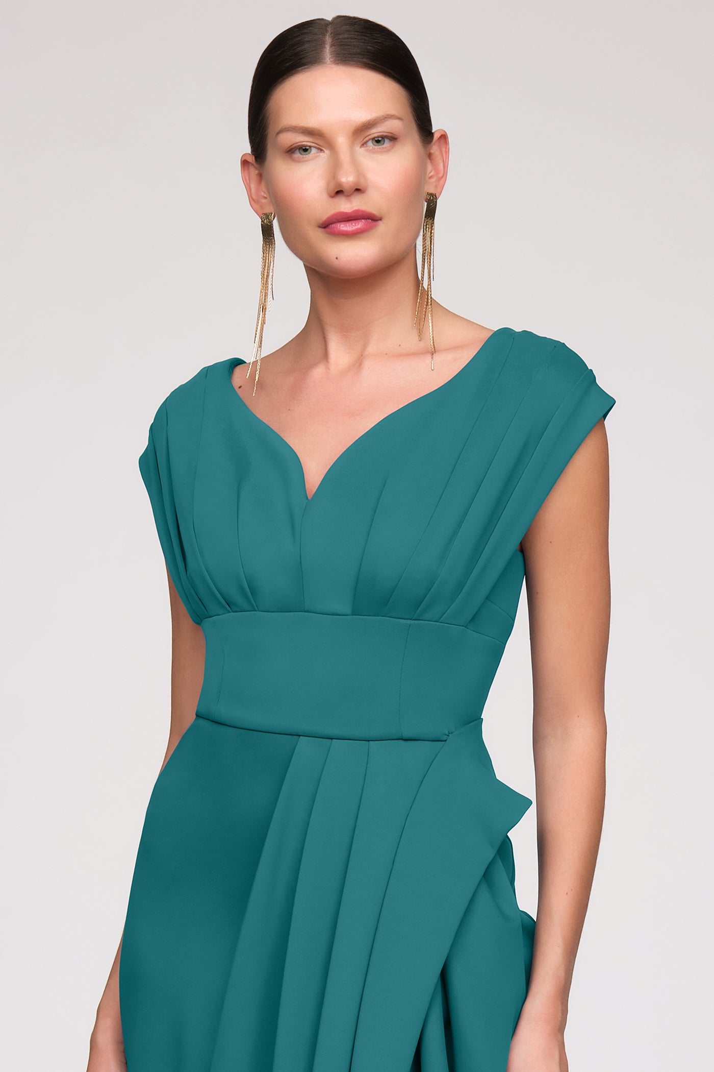 Anissa Column Gown