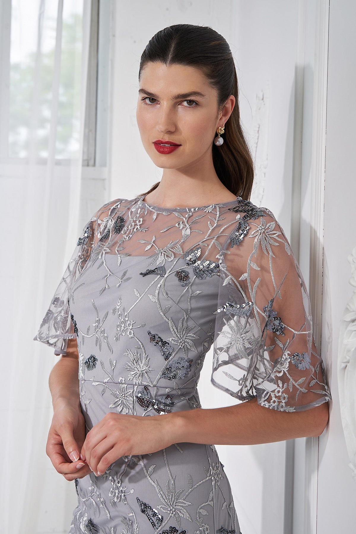 Daphne Flutter Column Gown – JS Collections