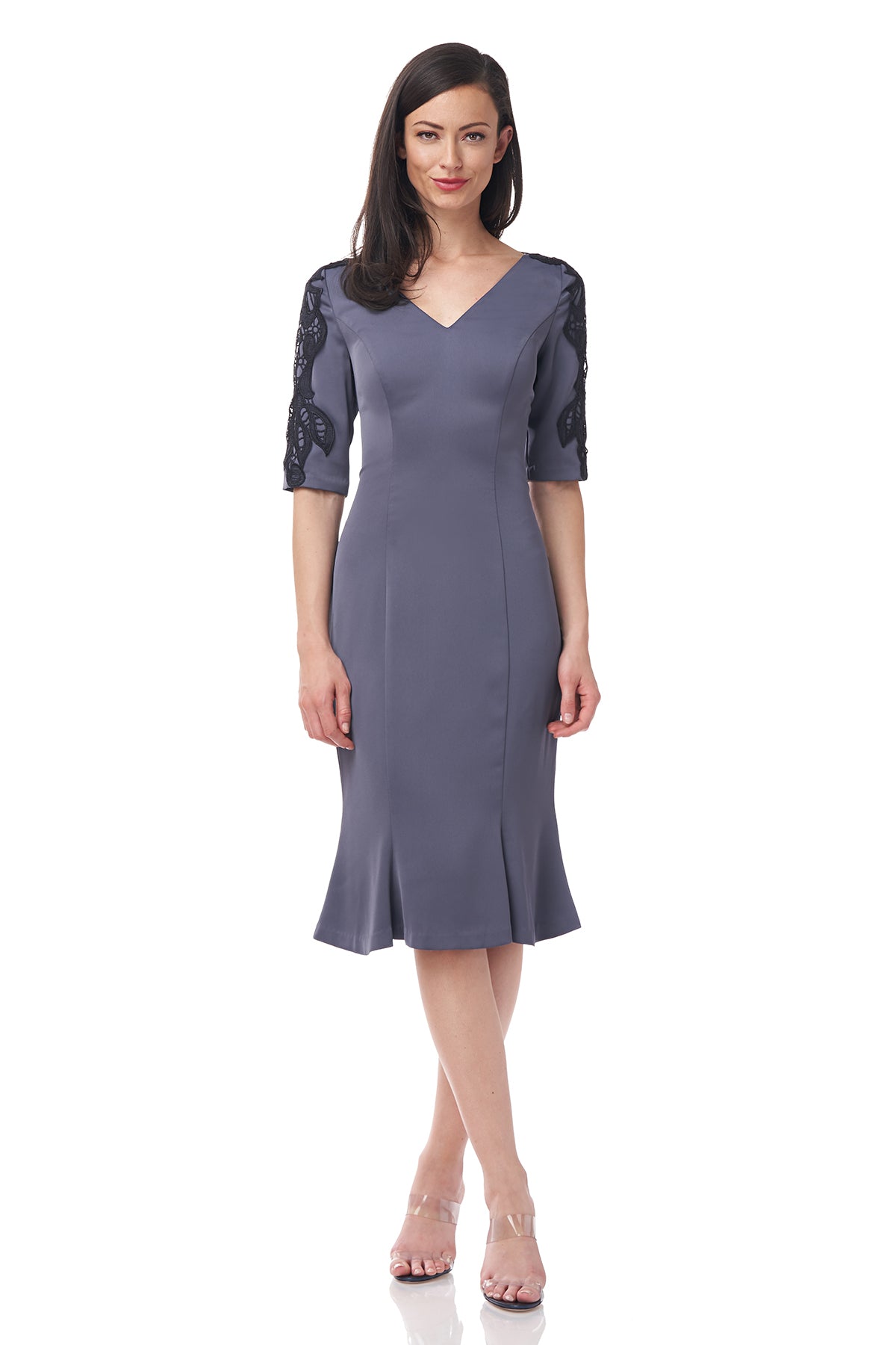 Elva V-Neck Knee Length Dress
