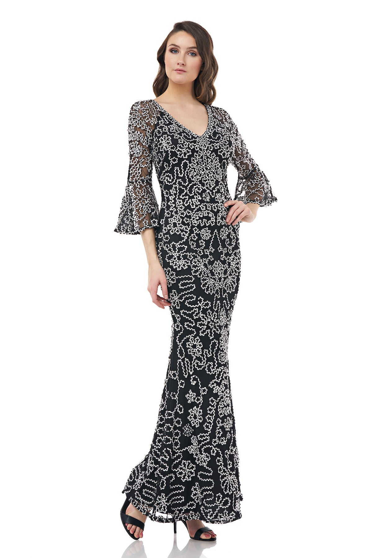 Black/Ivory
