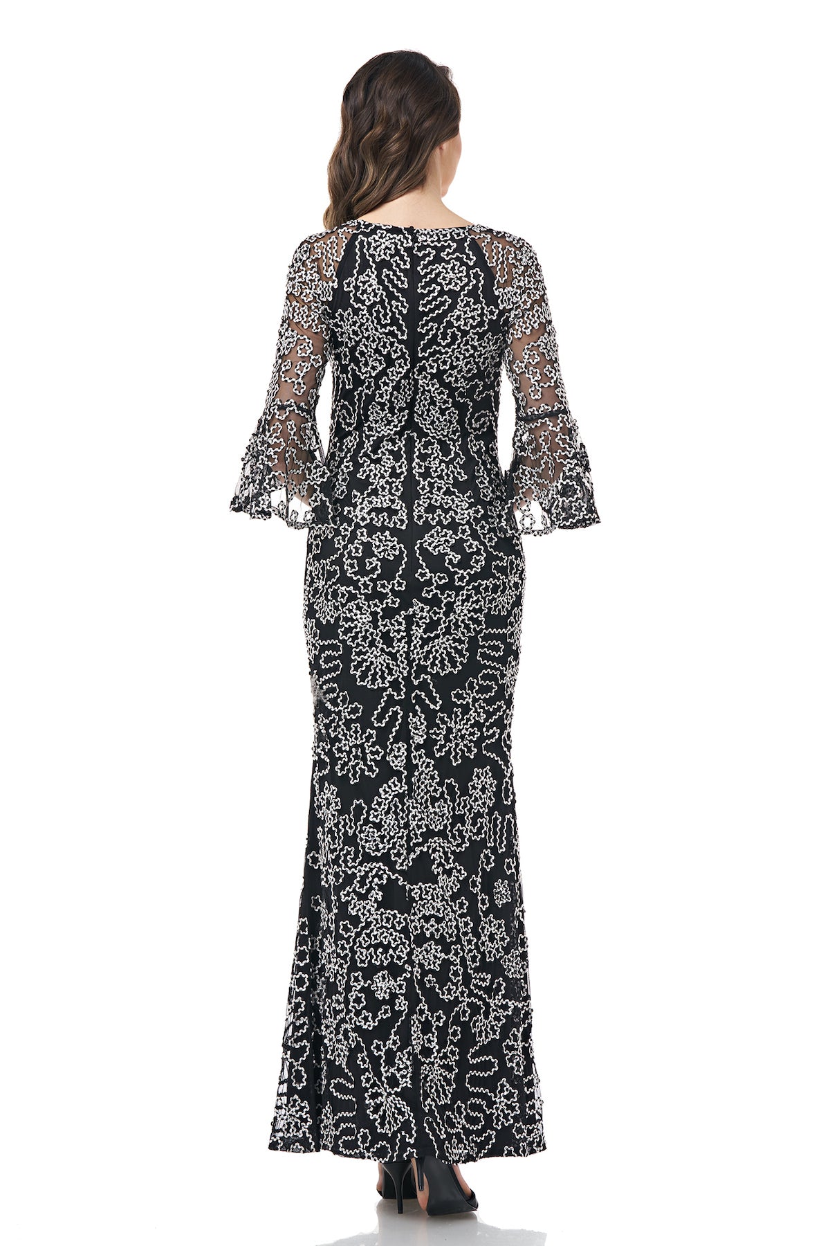 Black/Ivory